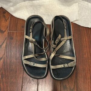 Thierry Rabotin Gold Strappy Sandals in Good Condition